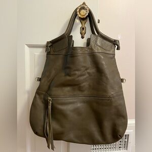 Foley & Corrina awesome condition gray leather fold over bag w/ removable strap